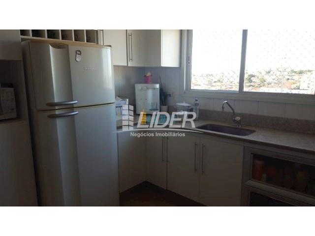 Apartamento à venda com 3 dormitórios em Brasil, Uberlândia cod:21627 - Foto 12