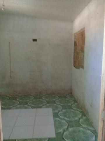 Vendo uma casa no candeias em comtruçao.troco por carro - Foto 3
