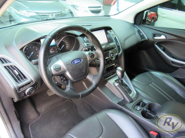 FORD FOCUS 2014/2014 2.0 TITANIUM HATCH 16V FLEX 4P AUTO - Foto 9