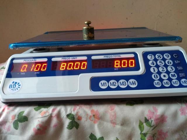 Balança 40 ks, nova na cx.nf garantia e ass tecnica.bateria recarregavel