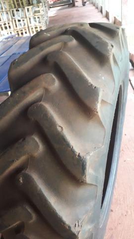Pneu e Terceiro comando Trator MF 65X