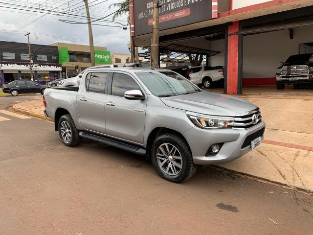 TOYOTA HILUX 2017/2017 2.8 SRX 4X4 CD 16V DIESEL 4P AUTOMÁTICO - Foto 4