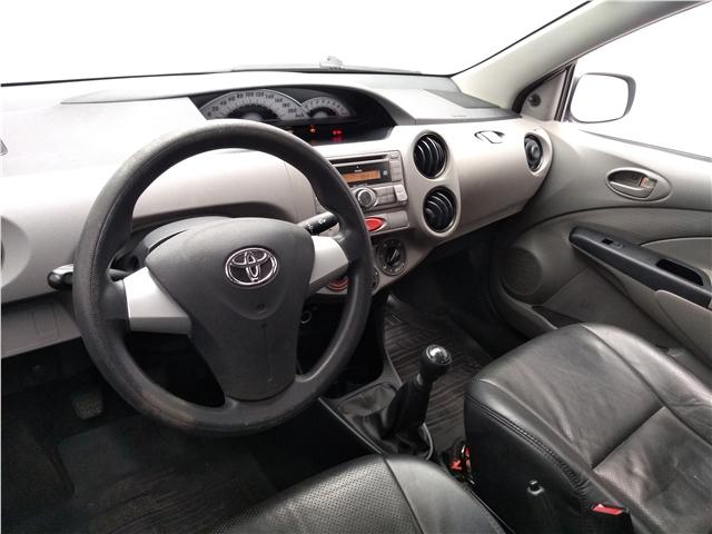 Toyota Etios 1.5 xs sedan 16v flex 4p manual - Foto 8