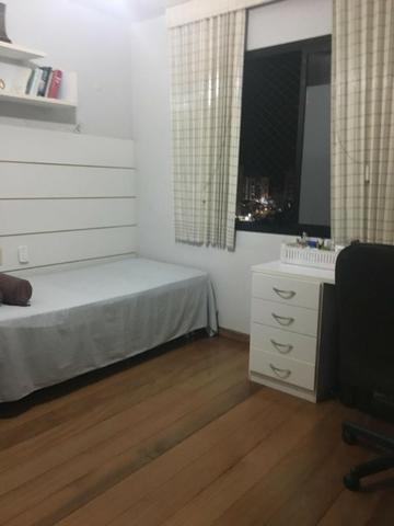 Excelente apartamento mobiliado no centro da cidade - Foto 6