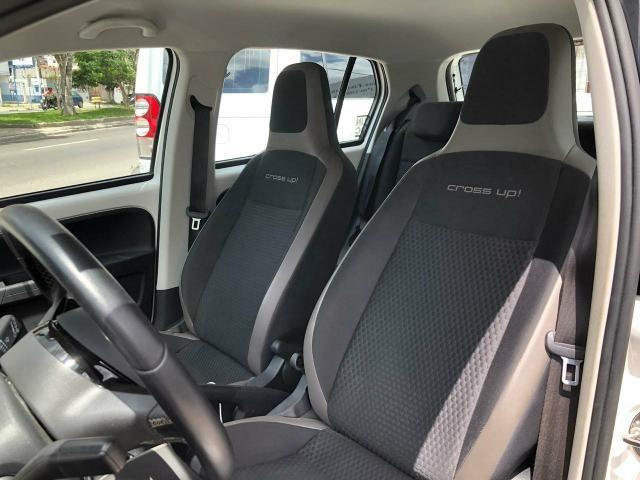 Volkwagen Up Cross TSi 2017 completo Única Dona - Foto 3