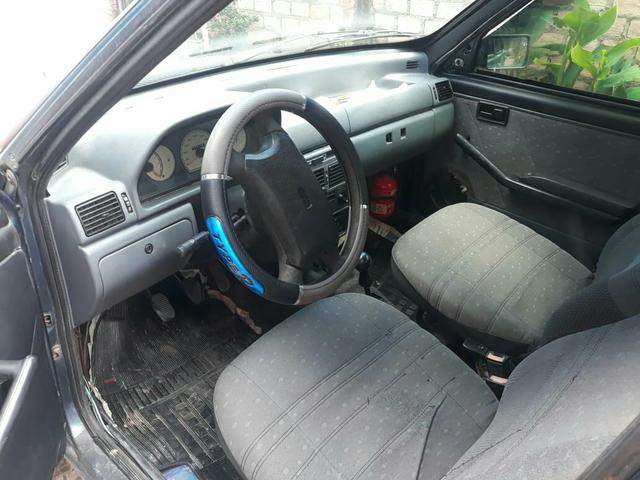 Vendo ou troco fiat uno básico - Foto 2