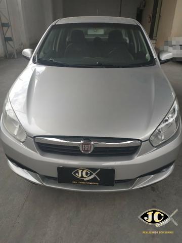 Fiat - Grand Siena Attractive 1.4 Flex Completo - 2013/2013