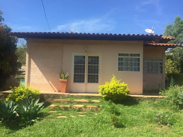 Casa 2 qtos lote 750 m em Arniqueiras
