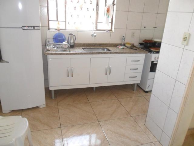Três casas no mesmo lote - Foto 4