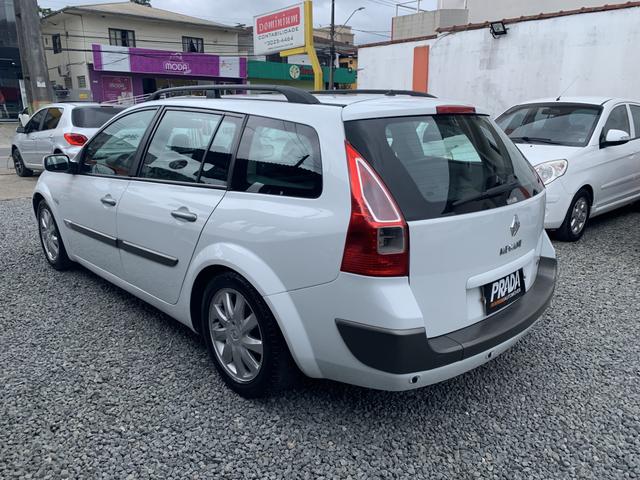 Renault Megane Gran Tour 1.6 Flex Manual 2013 - Foto 9