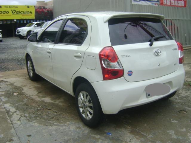 Toyota Etios 1.3 x 2014/2014 3519-1102 Simone - Foto 6