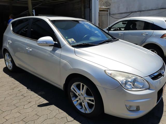 Hyundai i30 2.0 AUT C/Teto 2009/2010 impecável - Foto 2