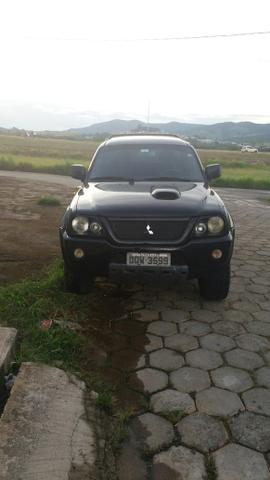 Mitsubishi L200 HPE 4X4 2.5 - Foto 3