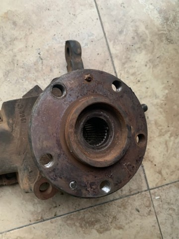 montante/roda dianteira fiat ducato 2,8 aro 15 original - Foto 10