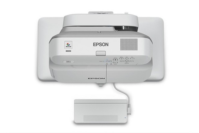 Projetor Epson PowerLite 685W para distância Ultra Curta