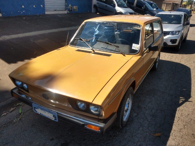 VW Variant II muito original, motor refeito agora, 2 carburadores, suspensão ok 1978/78