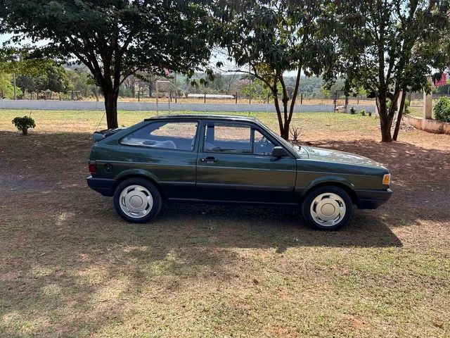 Volkswagen Gol GTS 1.8s 1994 - Verde Pinus