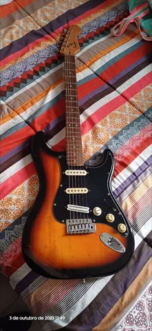 Troco celular por guitarra  +258 anúncios na OLX Brasil