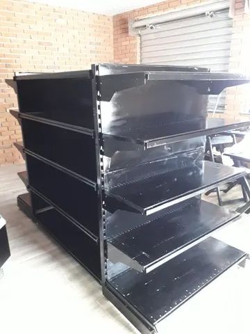Gôndolas de Parede Branca ou Preta  - Foto 3
