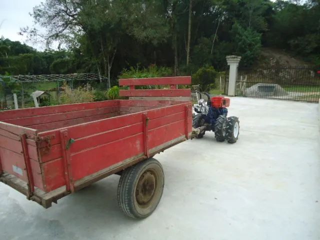 Trator Tobatta e aceito carro no negócio  - Foto 4