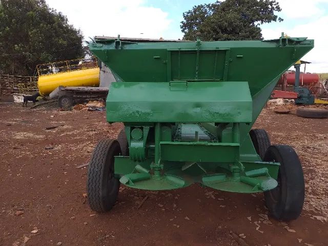 Distribuidor de calcario - ESTE VALOR É NEGOCIAVEL - Foto 4
