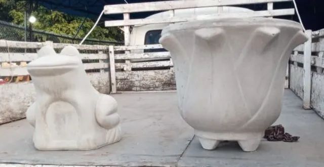 Enfeite de jardim e vaso - lindos 