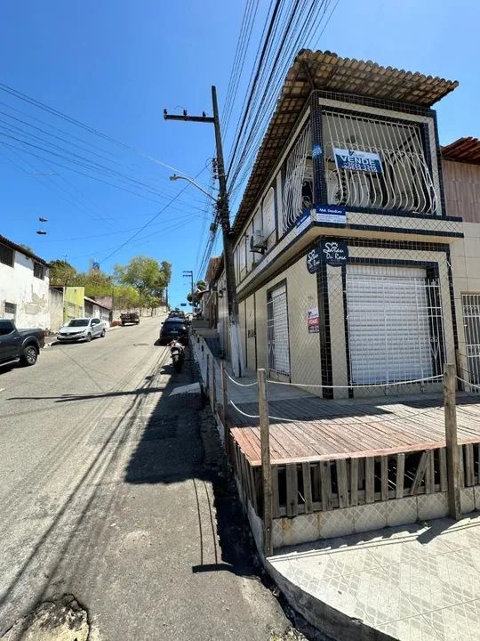 VENDE-SE CASA COM PONTO COMERCIAL - BAIRRO GETÚLIO VARGAS - Foto 2