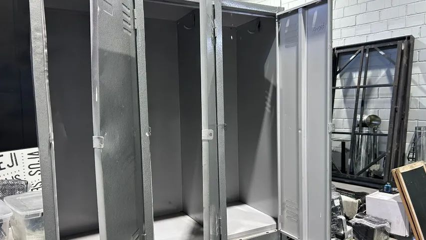 Armário Roupeiro De Aço Vestiário 6 Portas Seminovo - Foto 4