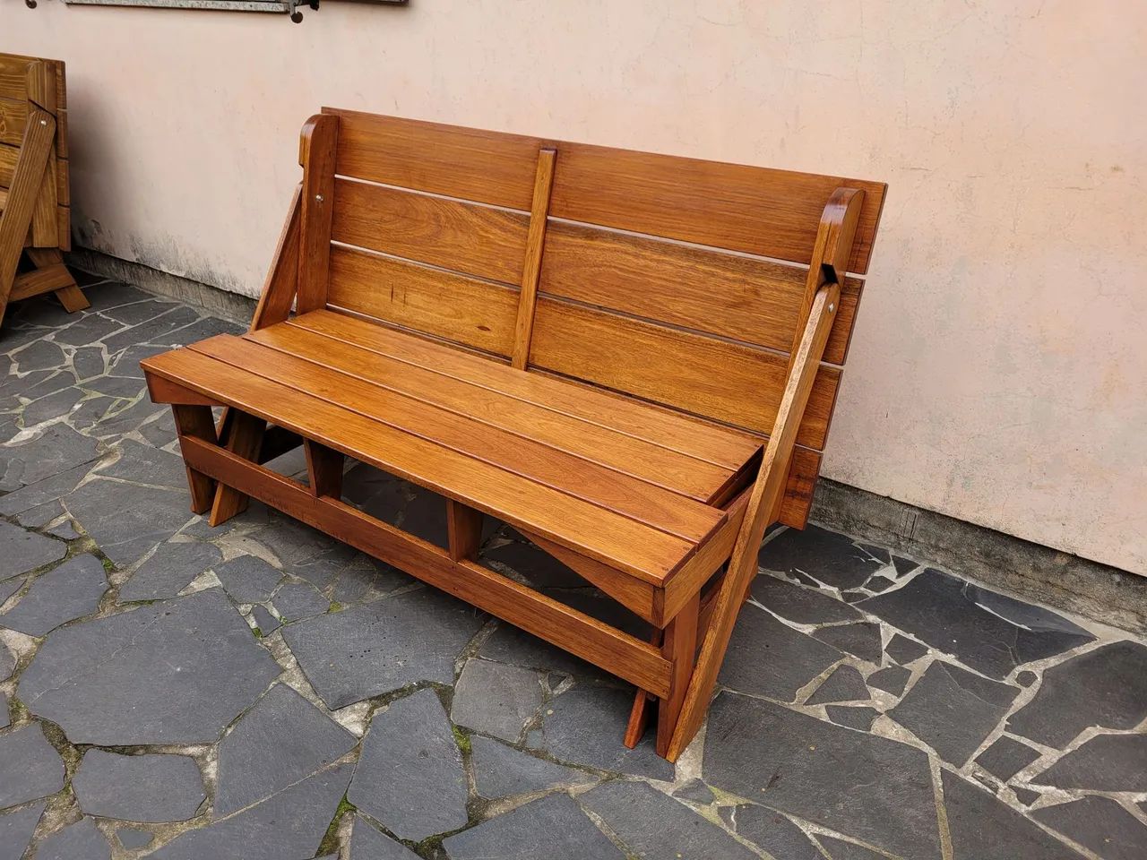 Banco que vira mesa madeira de eucalipto com 1,50mts  - Foto 4
