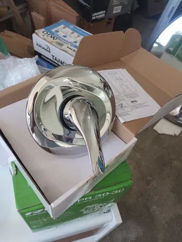 Misturador monocomando pra chuveiro com alavanca wog