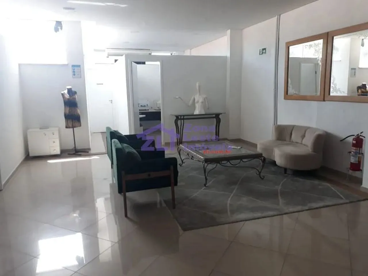 -SALA- 15M- TATUAPÉ- SEMI MOBILIADA- LOCAÇÃO- $ 2.000,00