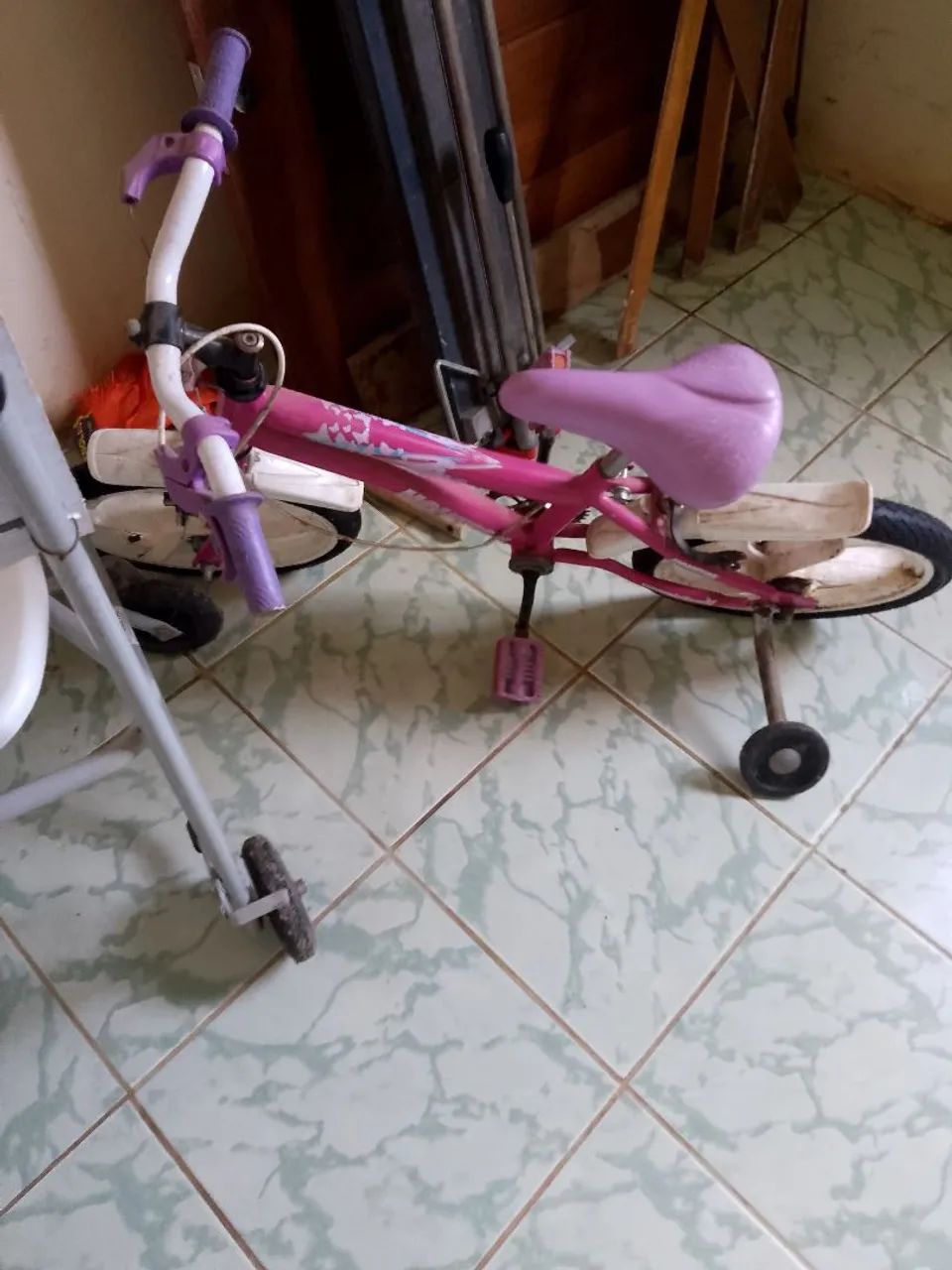 Bicicleta Infantil Rosa,pra vir buscar logo
