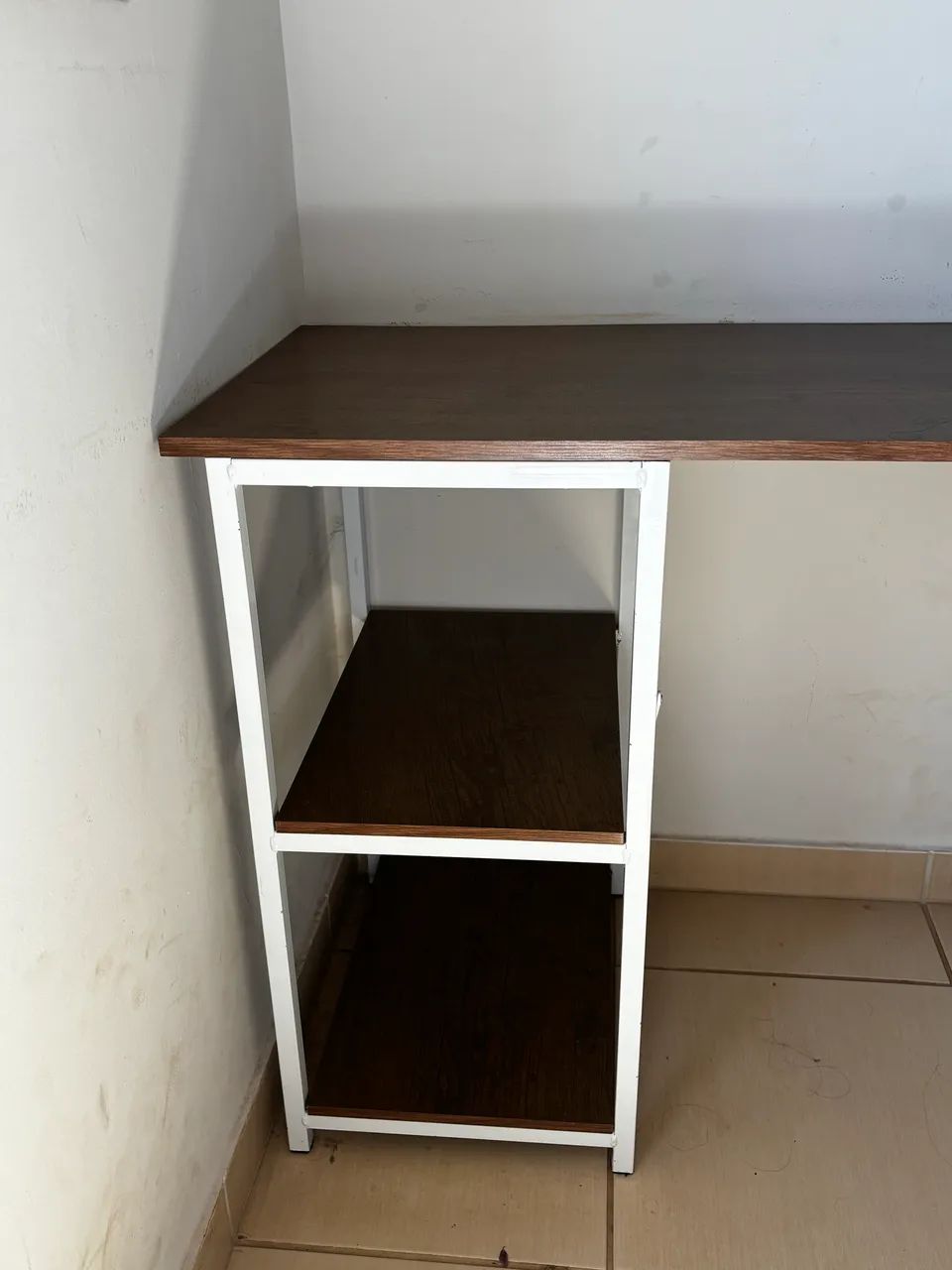 Escrivaninha/Mesinha64168520791682120