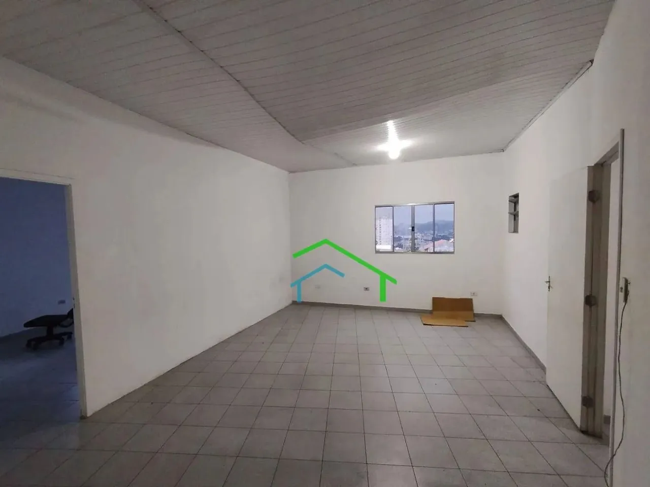 Sala para alugar, 125 m² por R$ 1.700,00/mês - Centro - Carapicuíba/SP