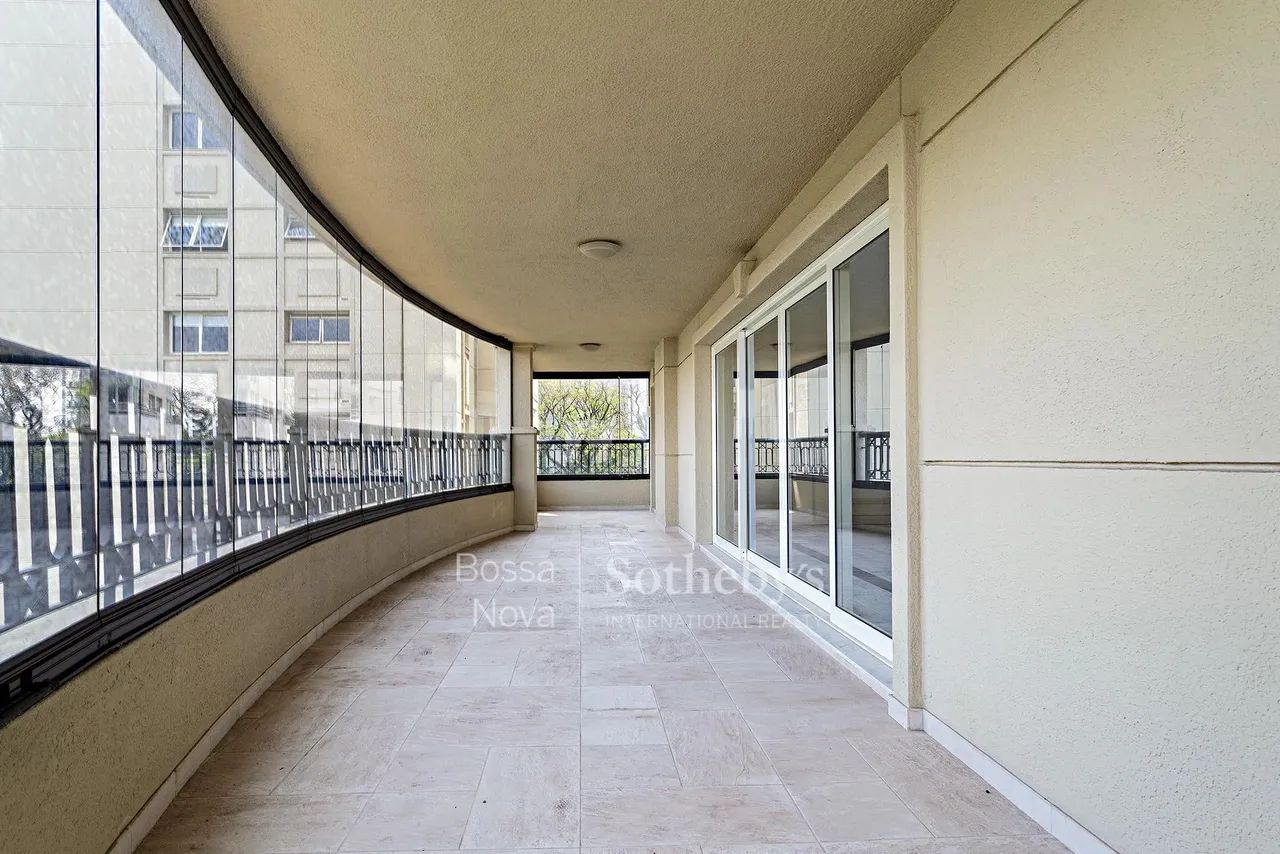 Apartamento amplo e iluminado em rua tranquila na Vila Beatriz - Foto 2