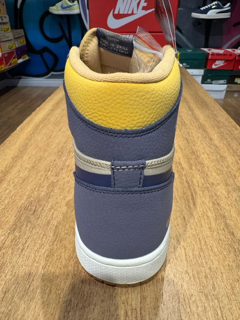 Tênis Nike Air Jordan 1 Retro High - Element GORE-TEX - BR42 - Foto 4