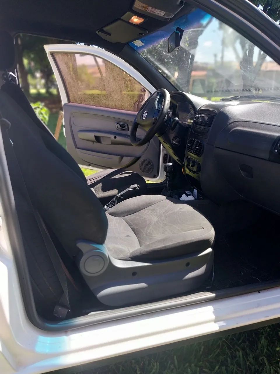 Fiat Strada Working Hard 1 4 2019 - Foto 4