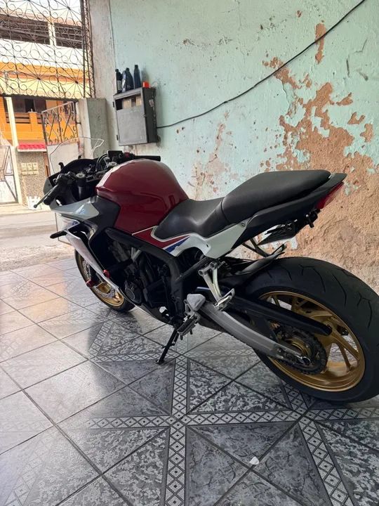 CBR 650 F 2017 - Foto 2