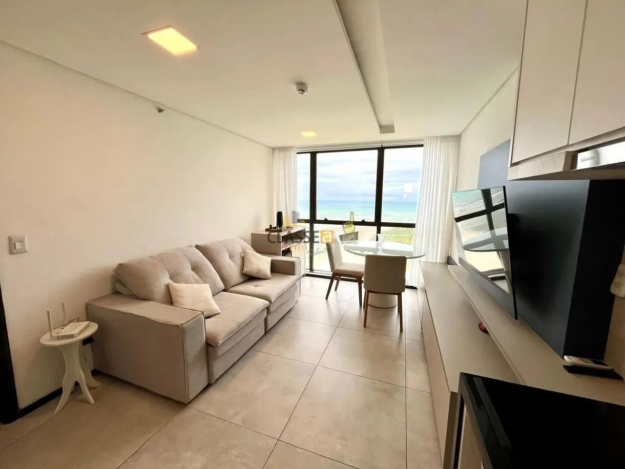 Apartamento Mobiliado Beira Mar Andar Alto 2 Quartos - Foto 4