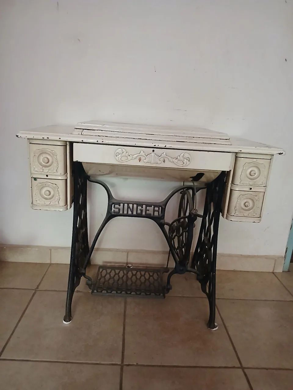 Máquina de costura Singer (leia o anúncio)