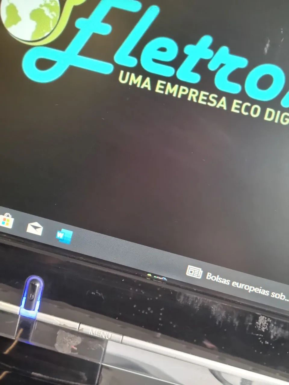 Monitor 19" Polegadas Lenovo com Detalhes Conforme Fotos - Foto 3