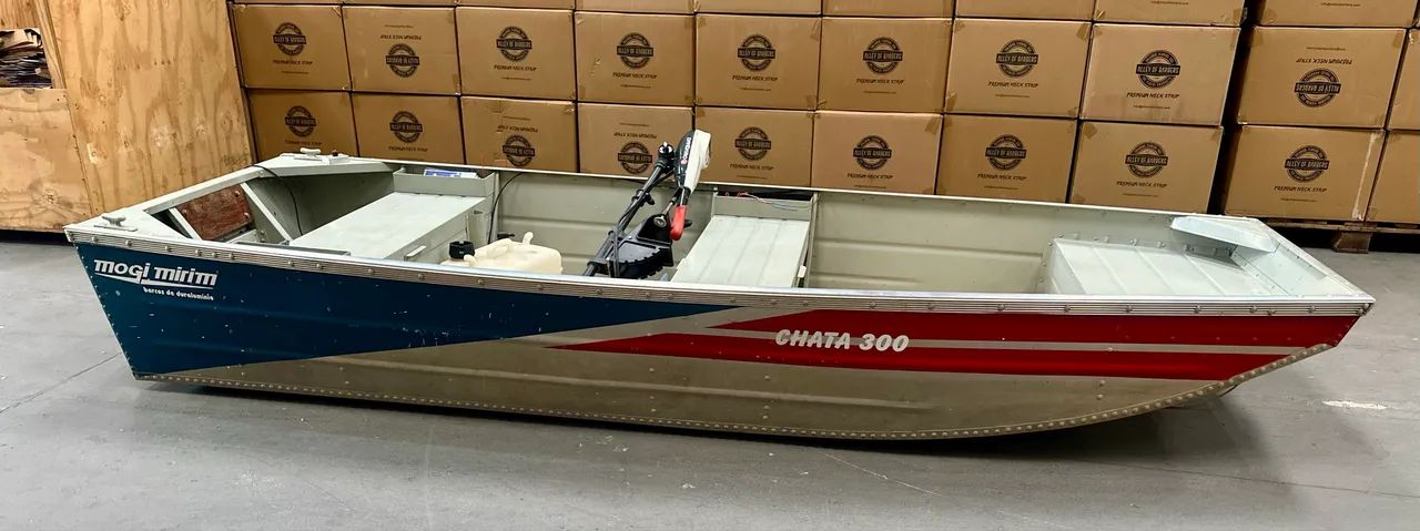 Barco Chata 300 Mogi Mirim novissimo + Motor Eletrico 54lbs + Motor 15hp 