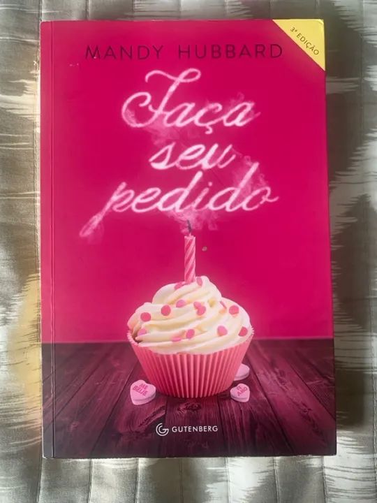 Livro Faça seu pedido - Romance
