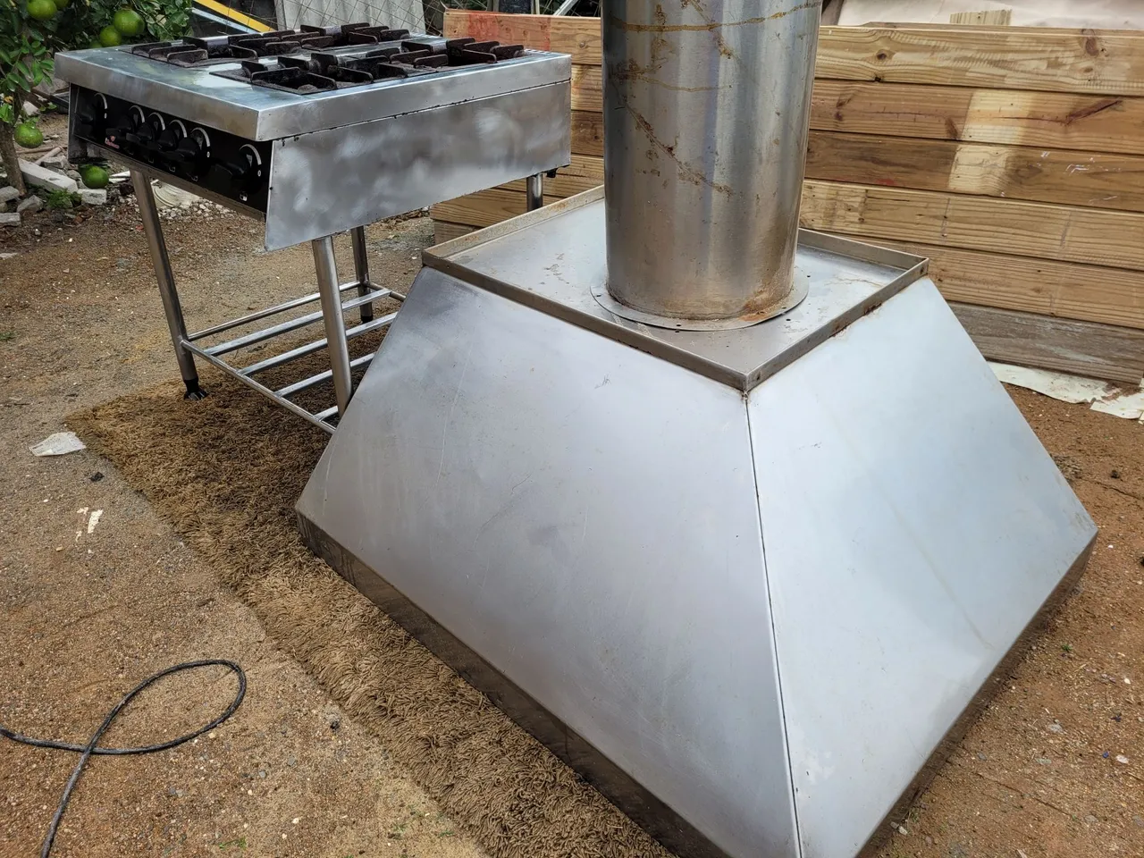 Fogão Industrial e Exaustor - Perfeito para seu negócio!