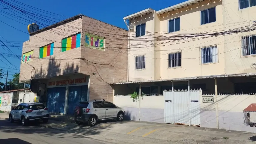 lindo apt 2 quartos muito bem localizado rua asfaltada prox a ponto de onibus