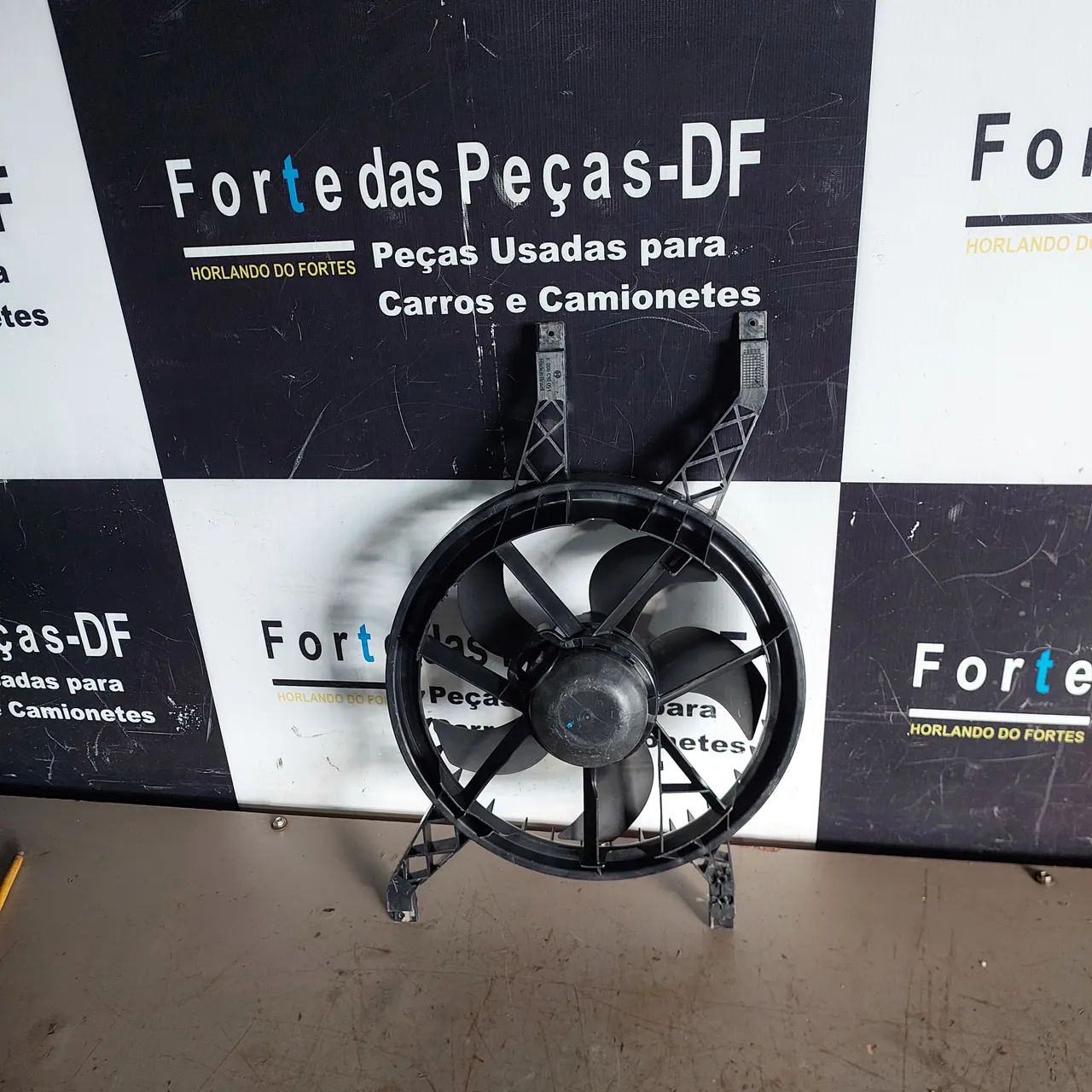 Defletor Ventoinha Do Logan Sandero 1.0 1.6v 2007/14 Cód:F006D10033