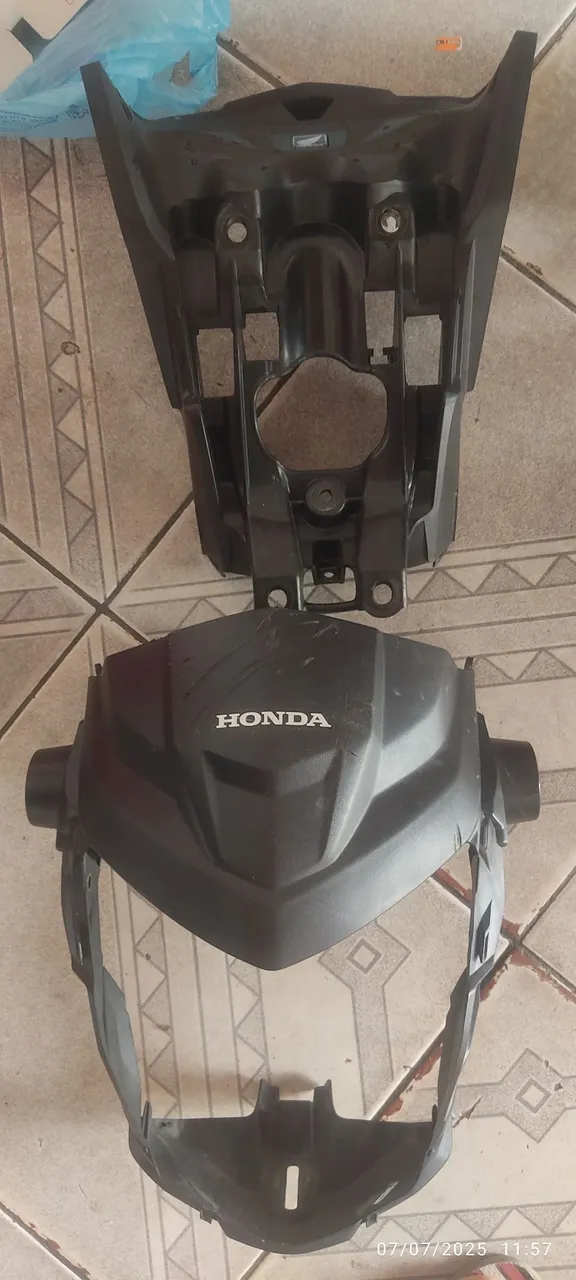 Carenagem Honda original, nada quebrado só arranhando