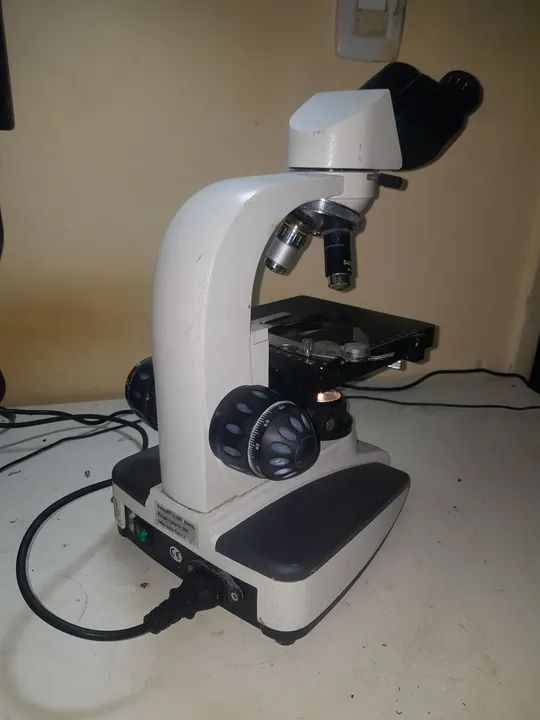 Microscópio Biológico Bioval - Foto 3