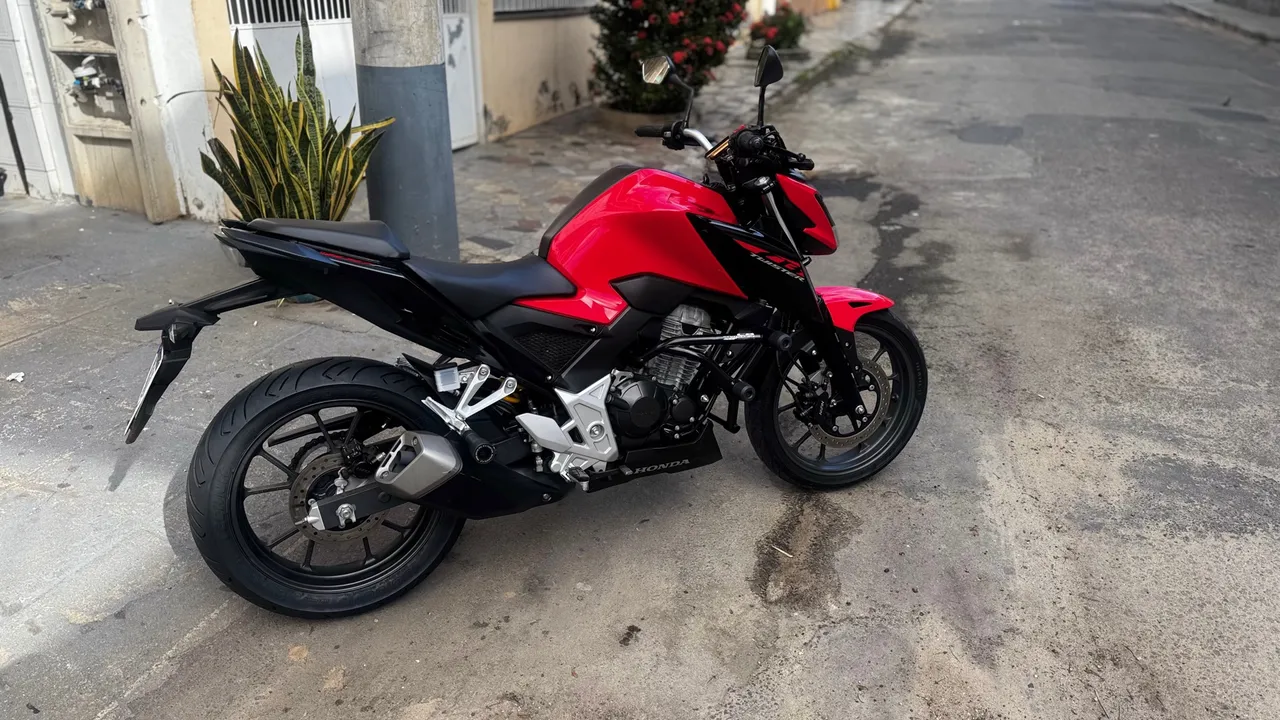 Cb300f  twister