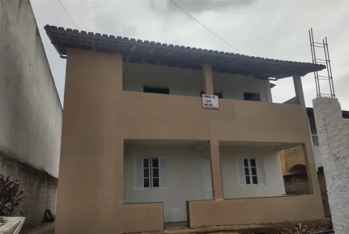 CASA 2 ANDARES